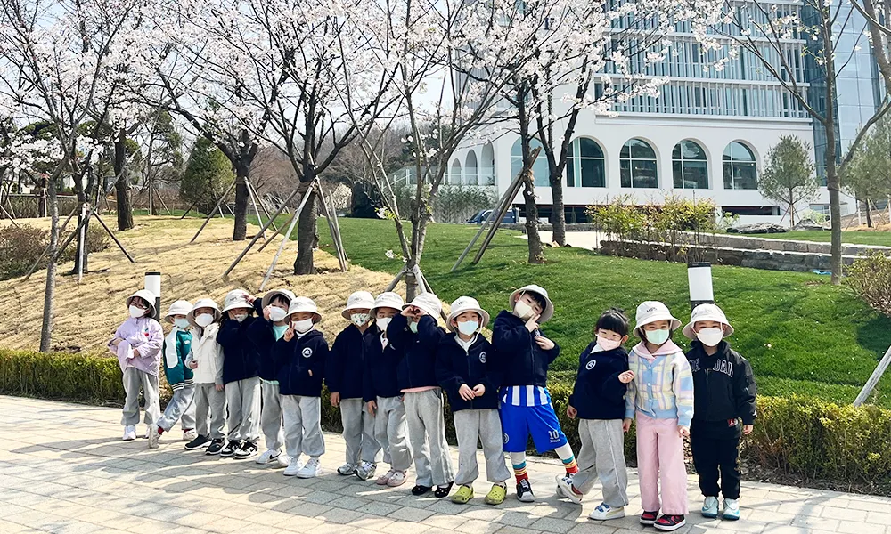 HIFS 힙스어학원 체계적 교재 및 학습 자료